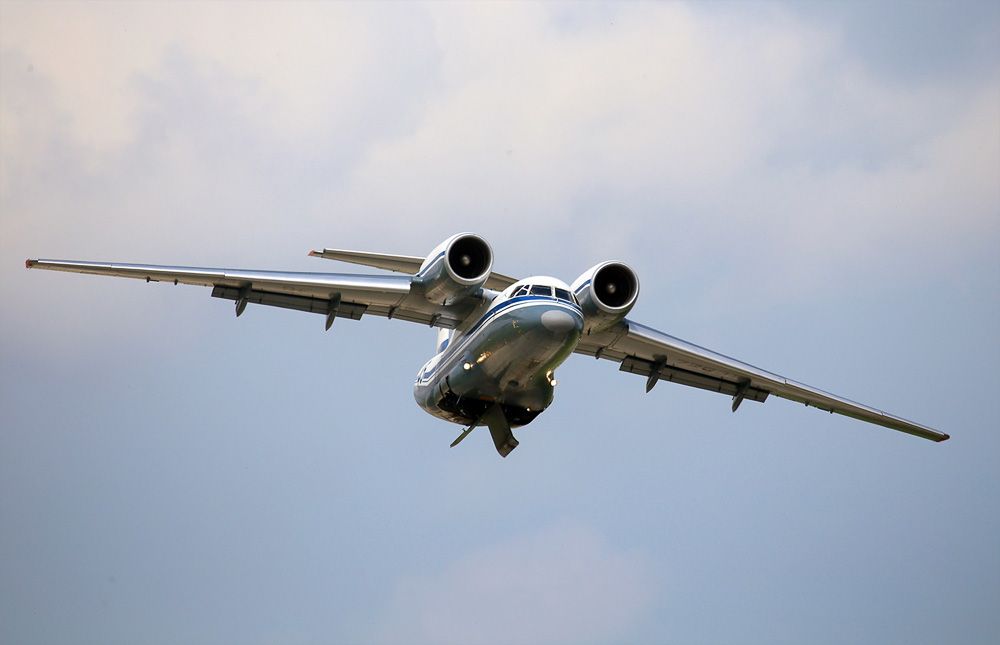 В ДР Конго разбился самолет Ан-72 среди погибших есть россияне В ДР Конго разбился самолет Ан-72 среди погибших есть россияне